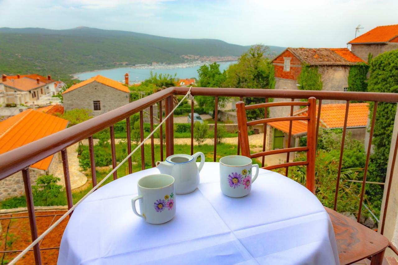 Villa Kuca Za Odmor Kornić Exterior foto