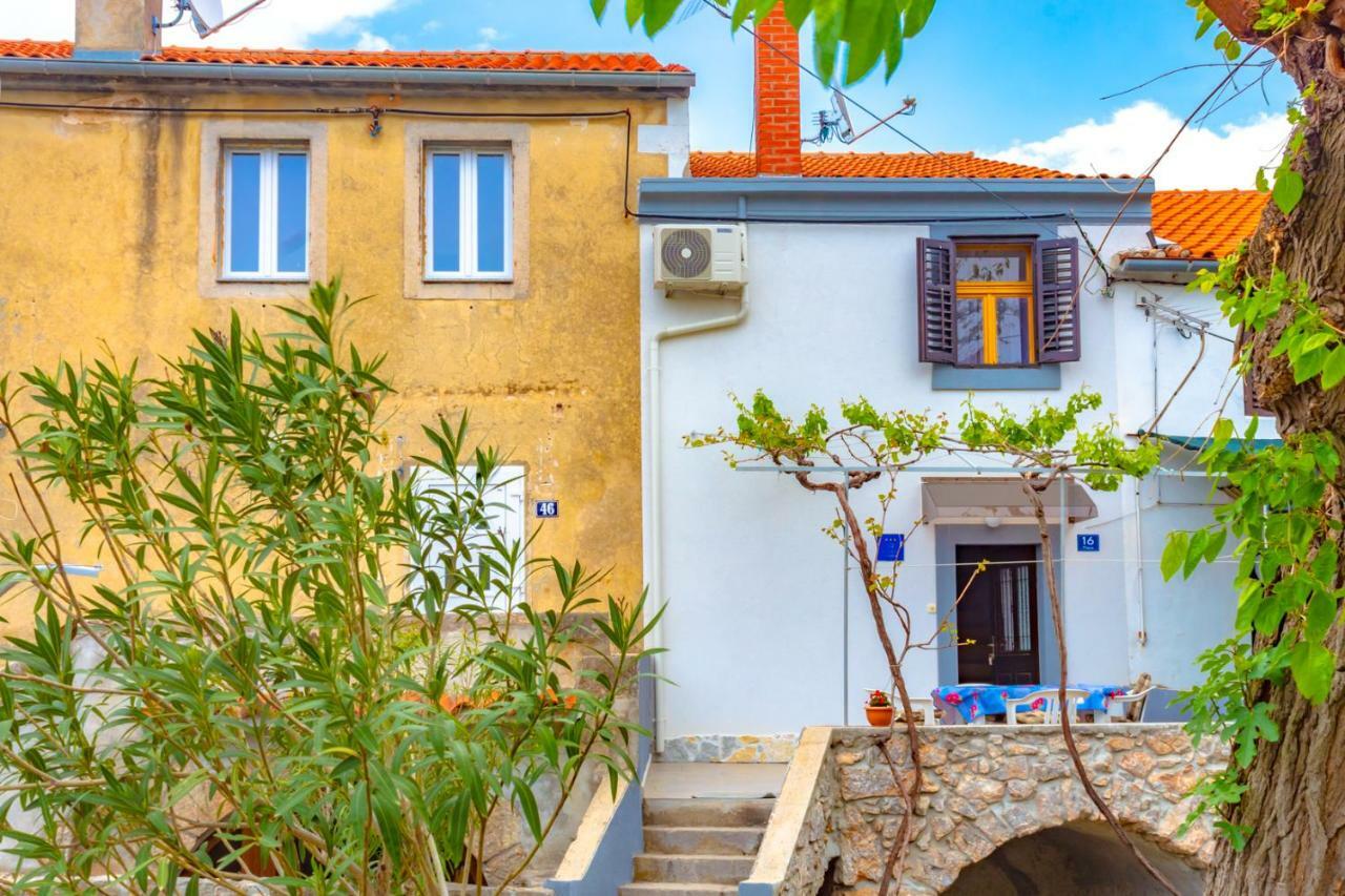 Villa Kuca Za Odmor Kornić Exterior foto
